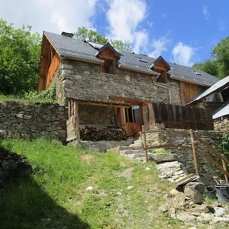 Le Pré De La Fontaine Billiere